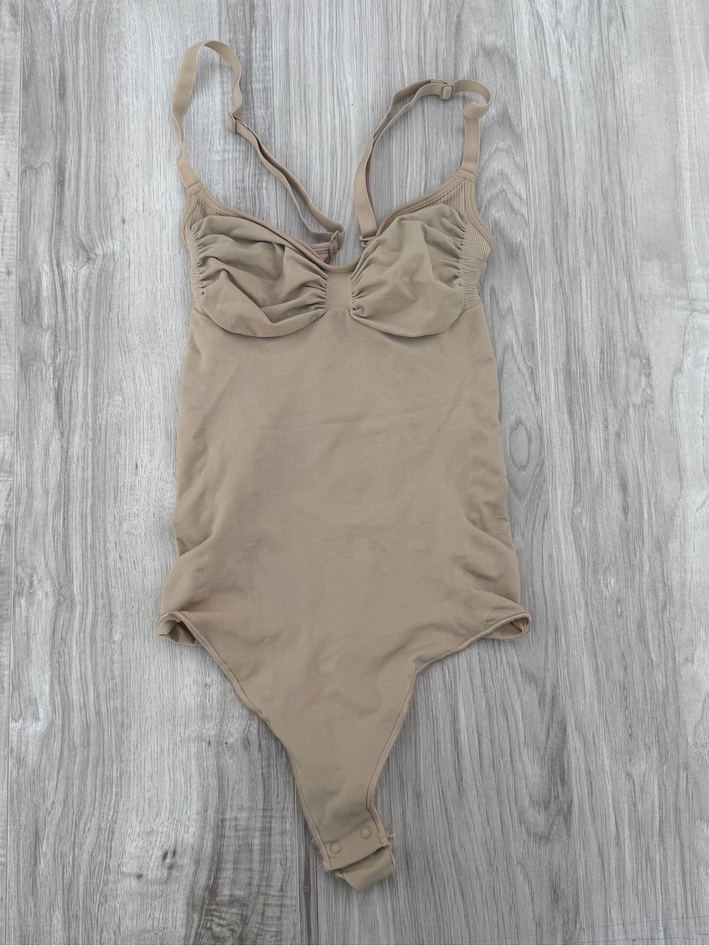 SKIMS Seamless Sculpt Bodysuit Nude XL